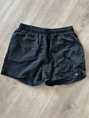 Alo shorts
